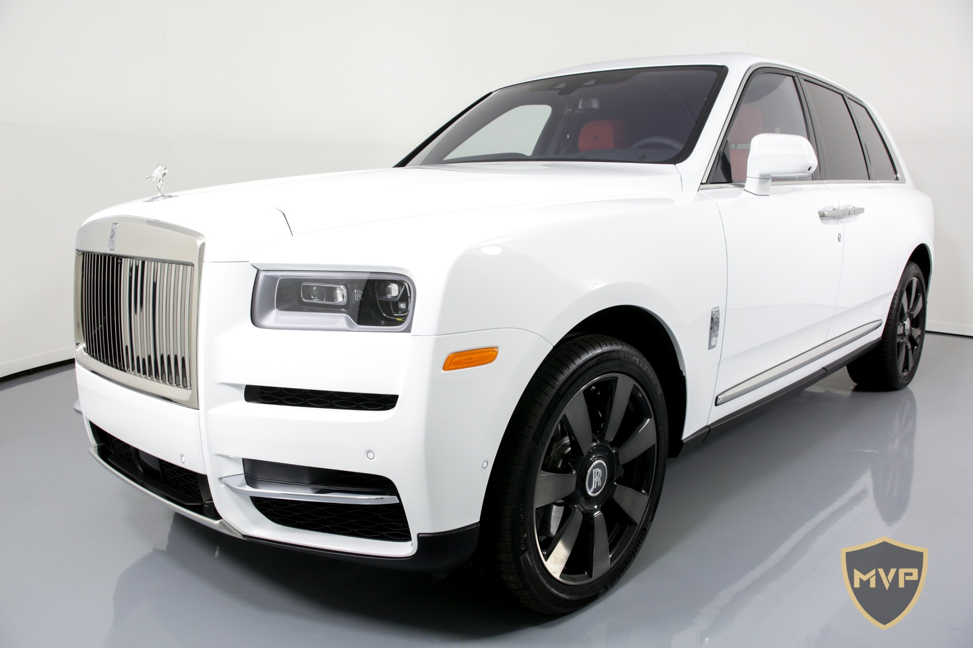 2024 Rolls Royce Cullinan — photo 3