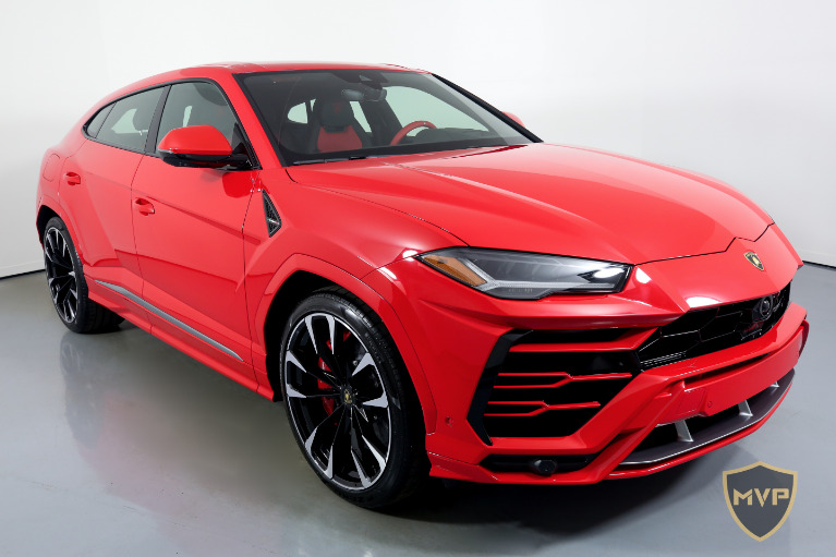 2021 LAMBORGHINI URUS for sale Call for price at MVP Miami in Miami FL 33142 2