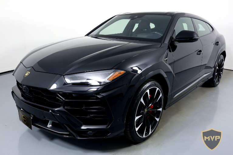 2020 LAMBORGHINI URUS for sale Call for price at MVP Miami in Miami FL 33142 4